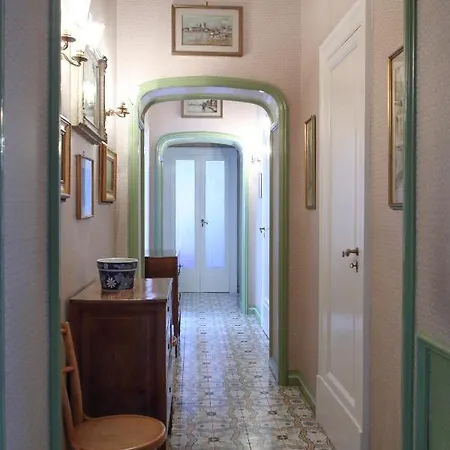 Conservatorio 16 - Bellini Room Napels Buitenkant foto